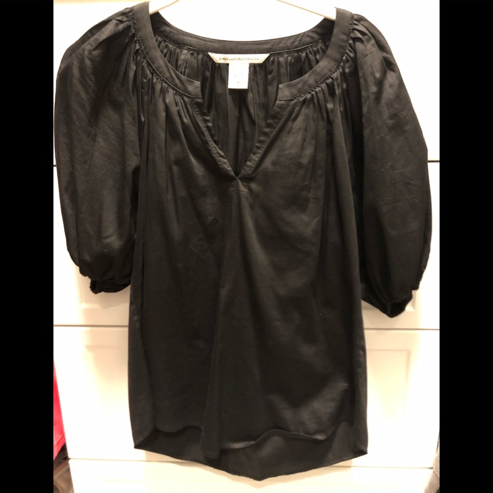 DVF Top